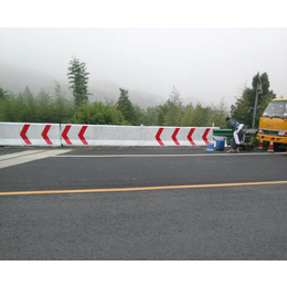 安徽波形護(hù)欄|合肥昌順護(hù)欄|波形護(hù)欄一米多少錢(qián)_道路減速設(shè)備_第一槍