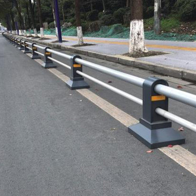 從化道路中央分隔護欄人行道京式防護欄熱鍍鋅管烤漆圍欄