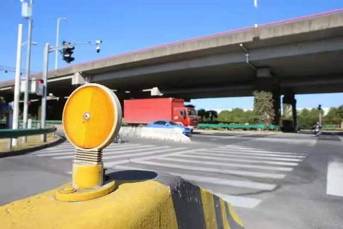 浦東警方聚焦交通三要素，依托道路設施優化全力遏制交通事故